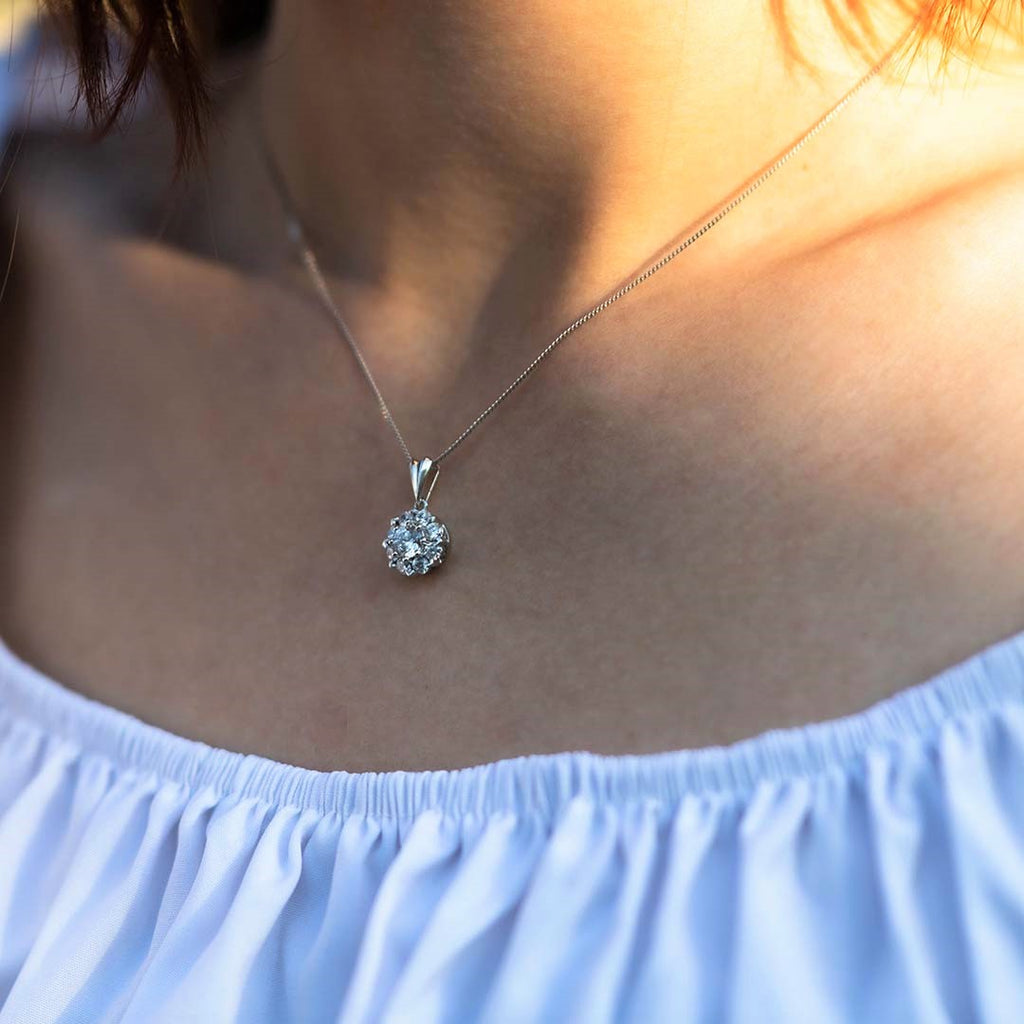 14K Solid Gold Halo Pendant Chain Necklace With Moissanite Diamonds