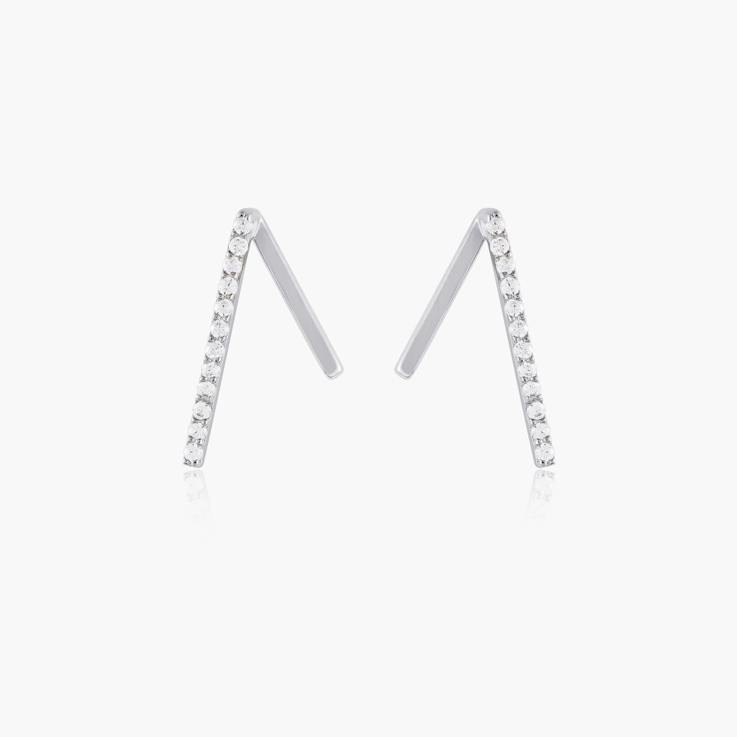 V Stud Earring & Clear CZ