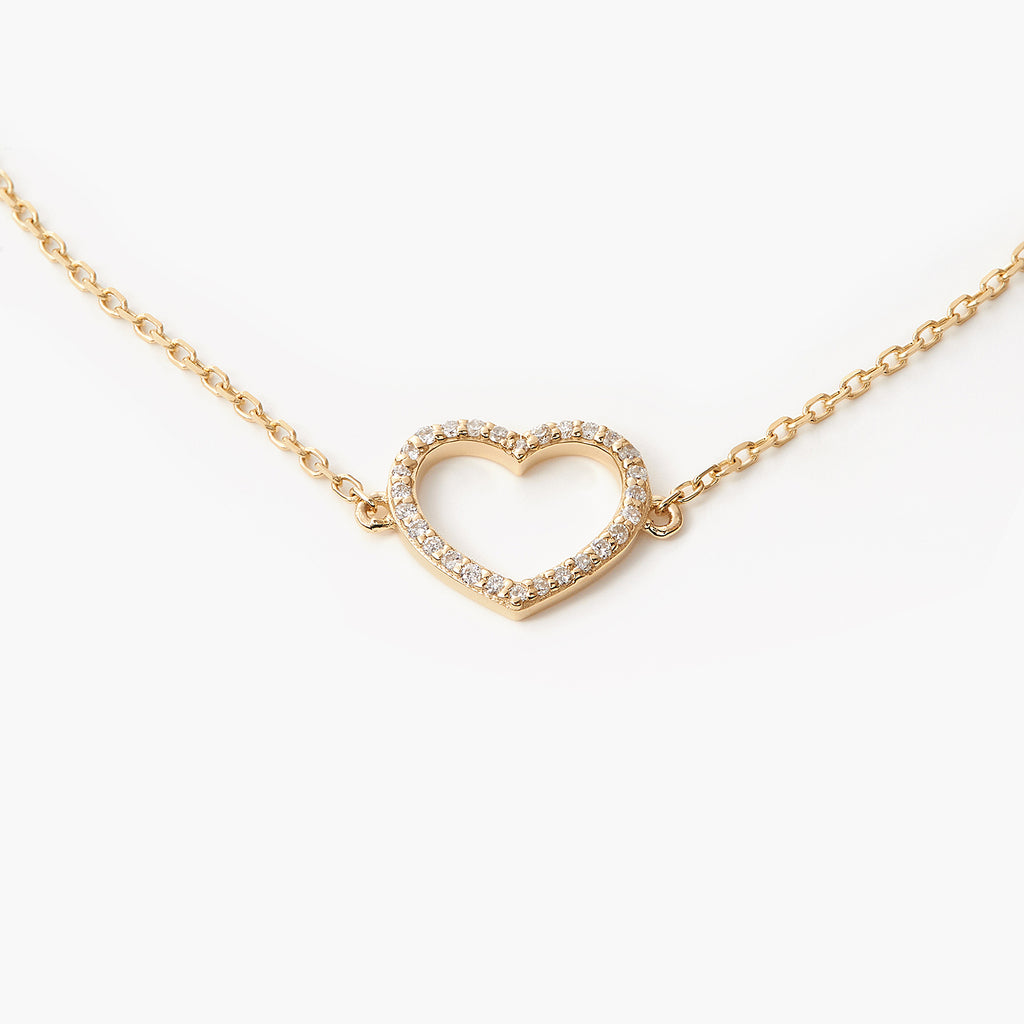 Classic Pavé Diamond Accented Heart Bracelet