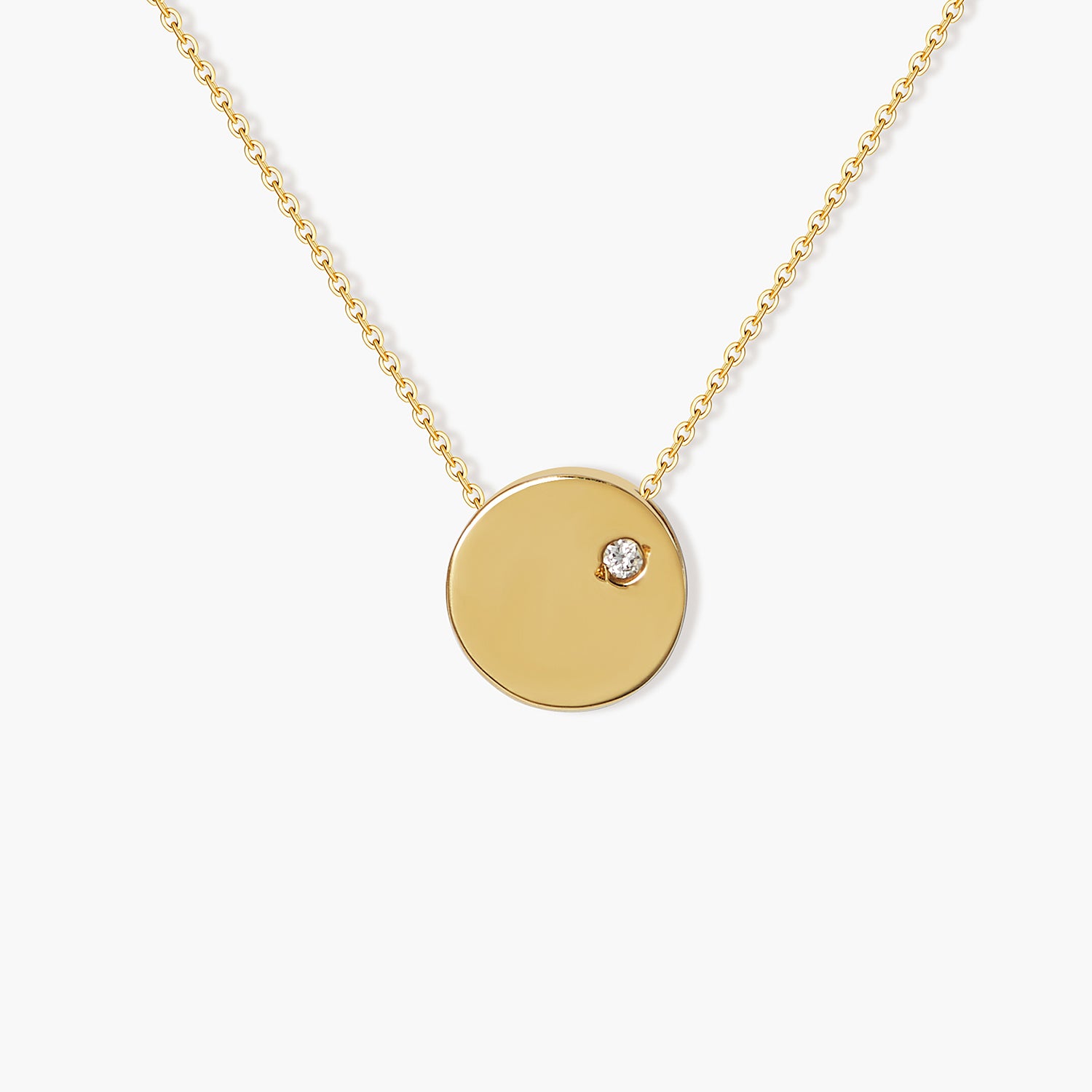 Disk Pendant Necklace With Diamond