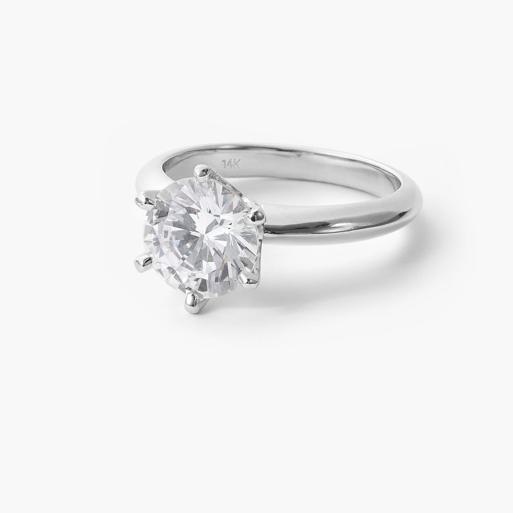 Classic Knife Edge Six-Prong Round Cut Solitaire Moissanite Diamond Engagement Ring