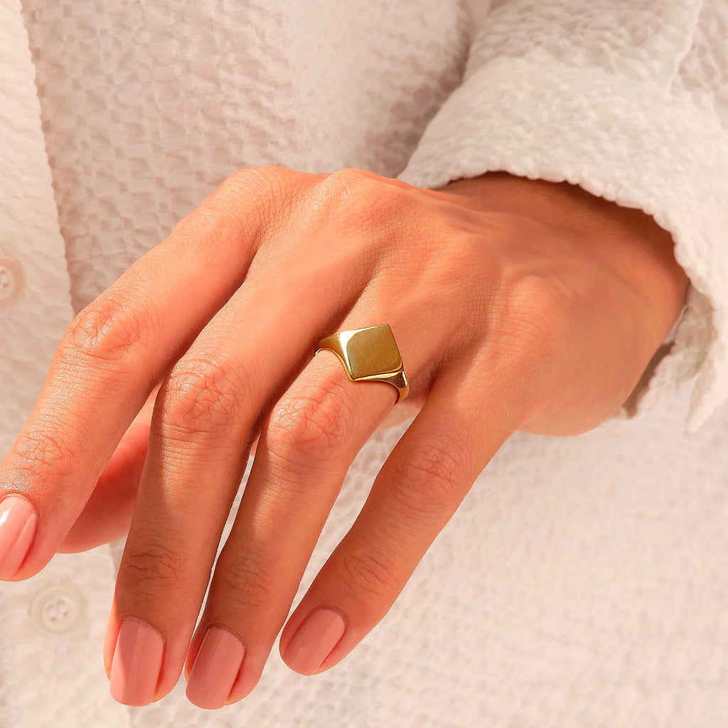 Engravable Square-shape Diamond Unisex - Signet Ring