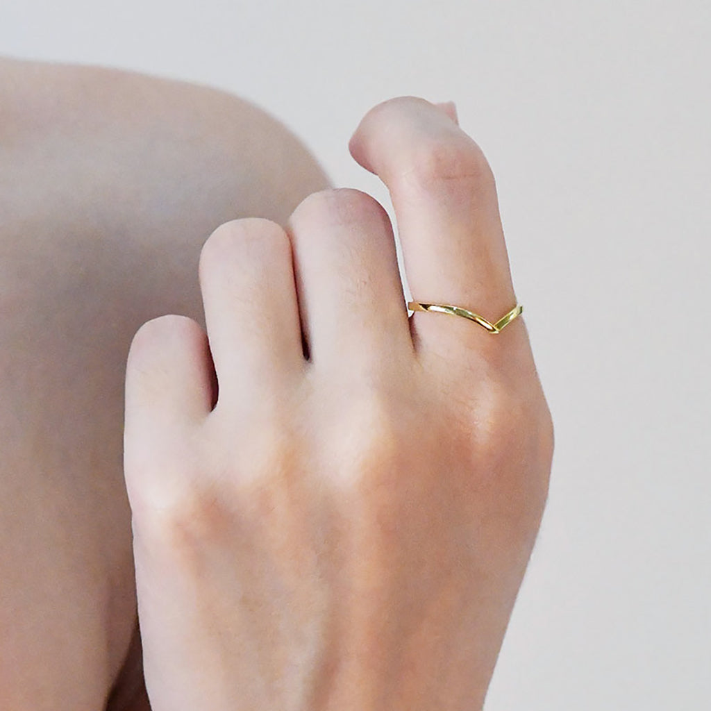 V Ring